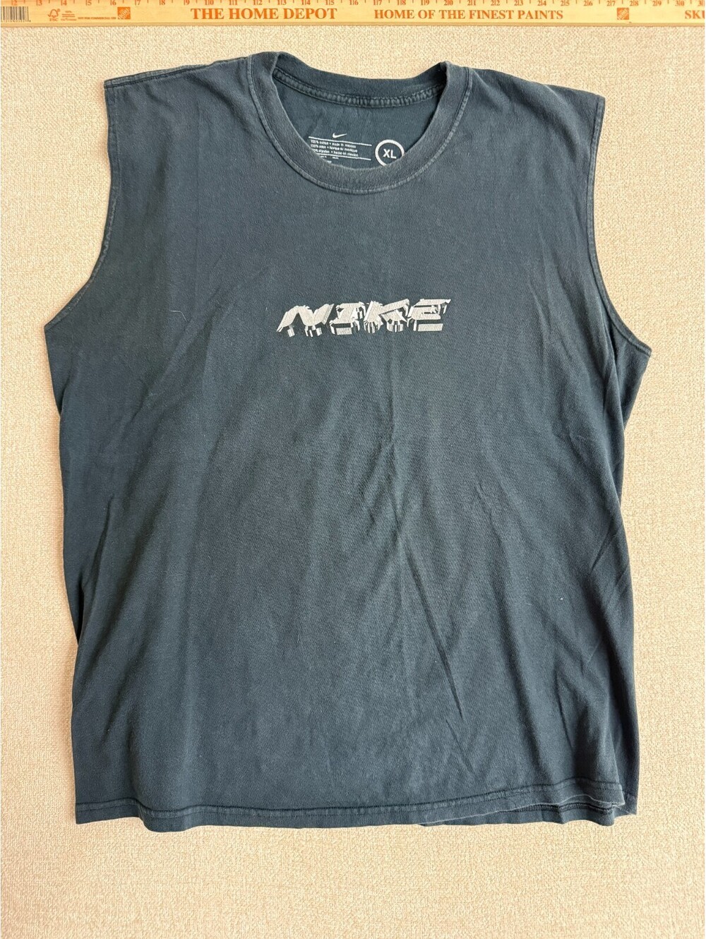Nike Mens XL Black Basketball Cyber Graphic Sleeveless Tank Top Shirt